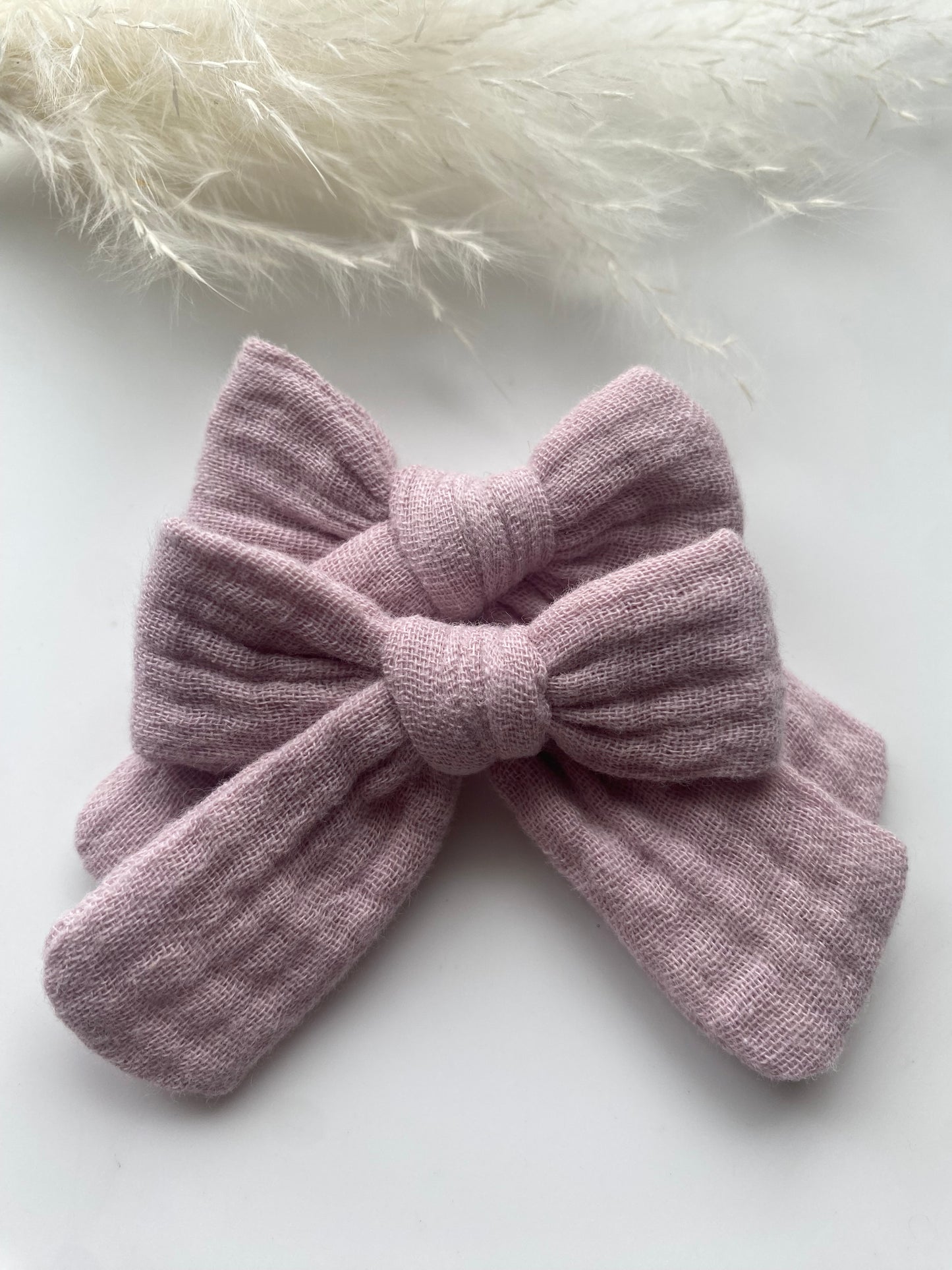 Dusk Imogen Bow