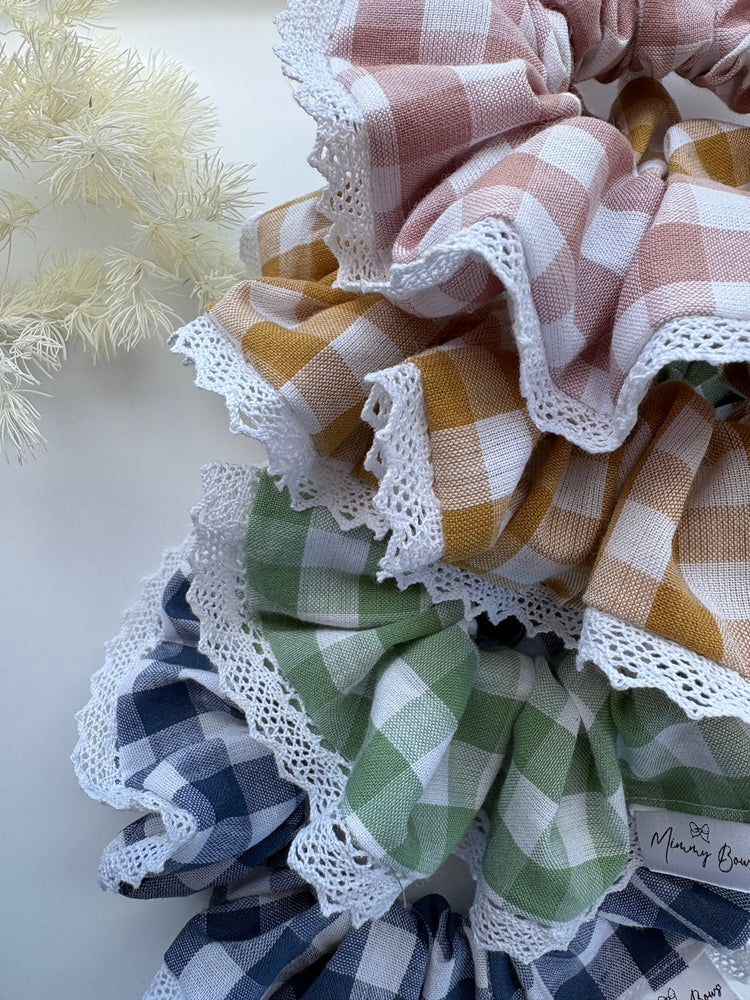 Giselle Scrunchie