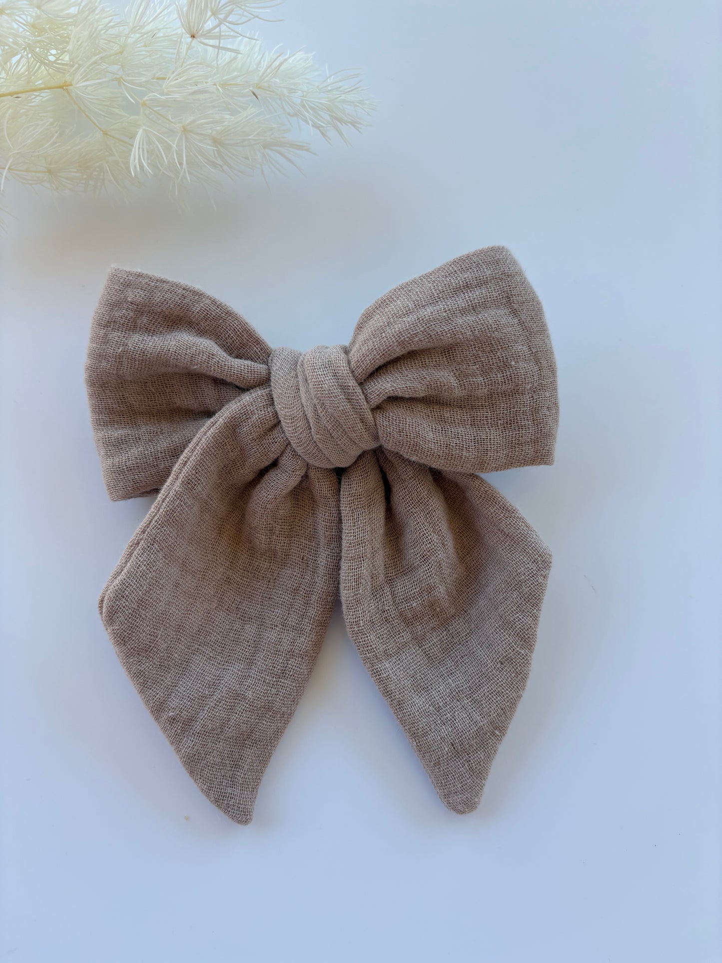 Mocha Macie Bow