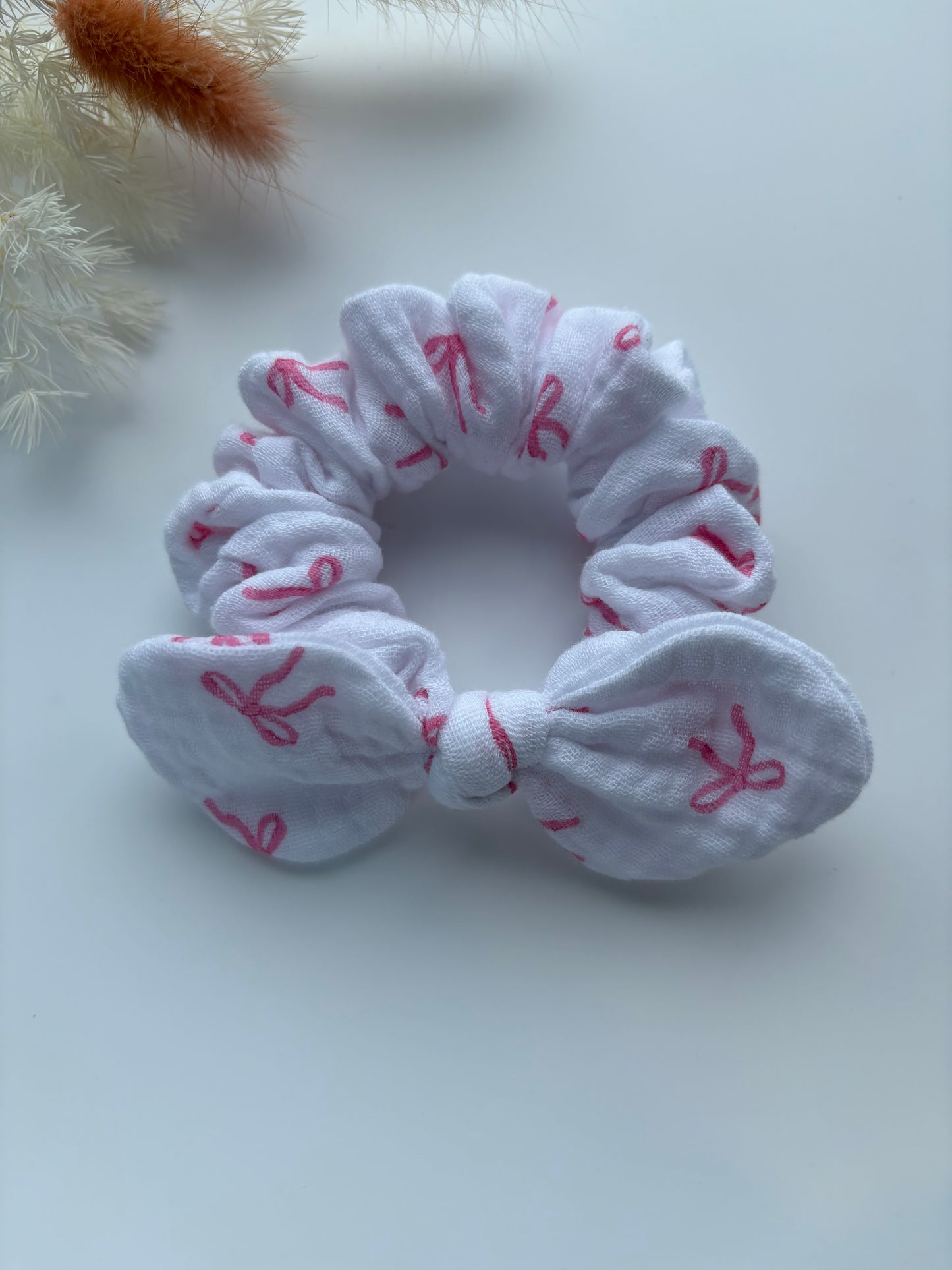 Pretty Bows Mini Scrunchie