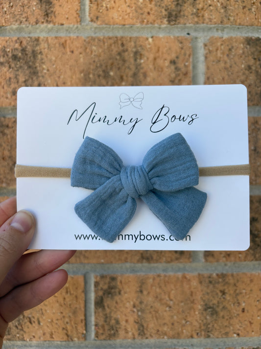 Dusty Blue Mimmy Bow