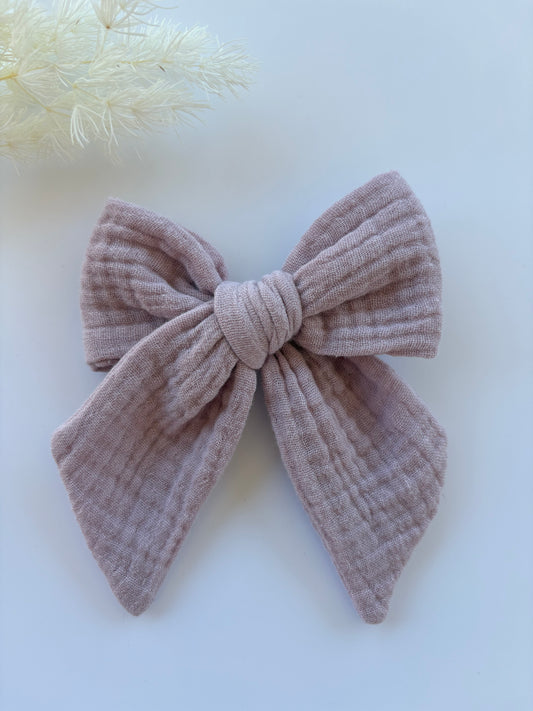 Dusk Macie Bow