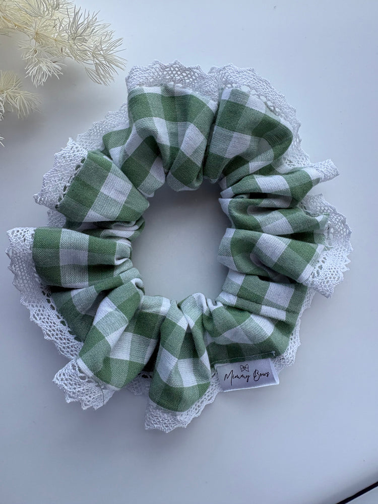 Meadow Giselle Scrunchie