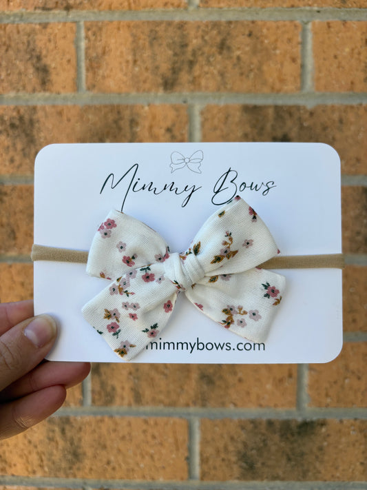 Pretty Daisies Mimmy Bow