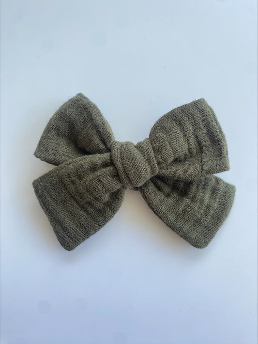 Olive Mimmy Bow