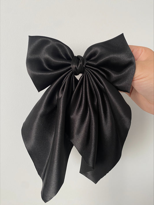 Black Haven Bow