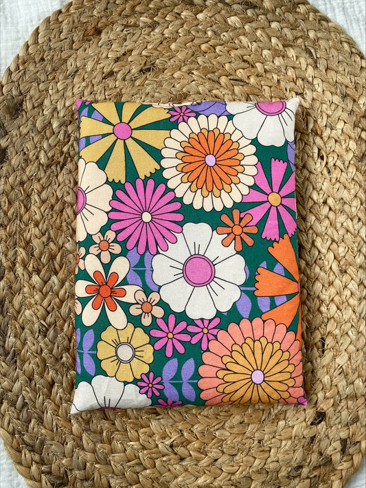 Retro Flowers Heat Bag