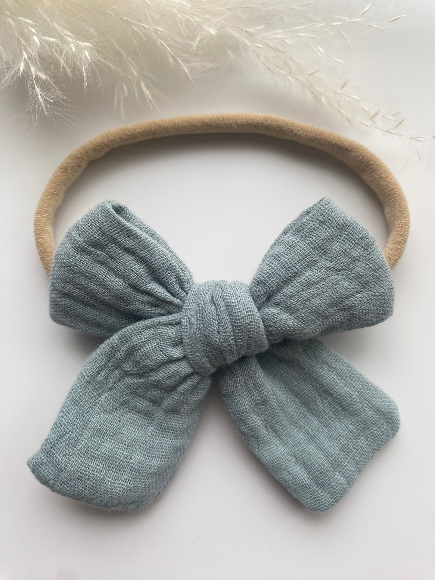 Sage Mimmy Bow